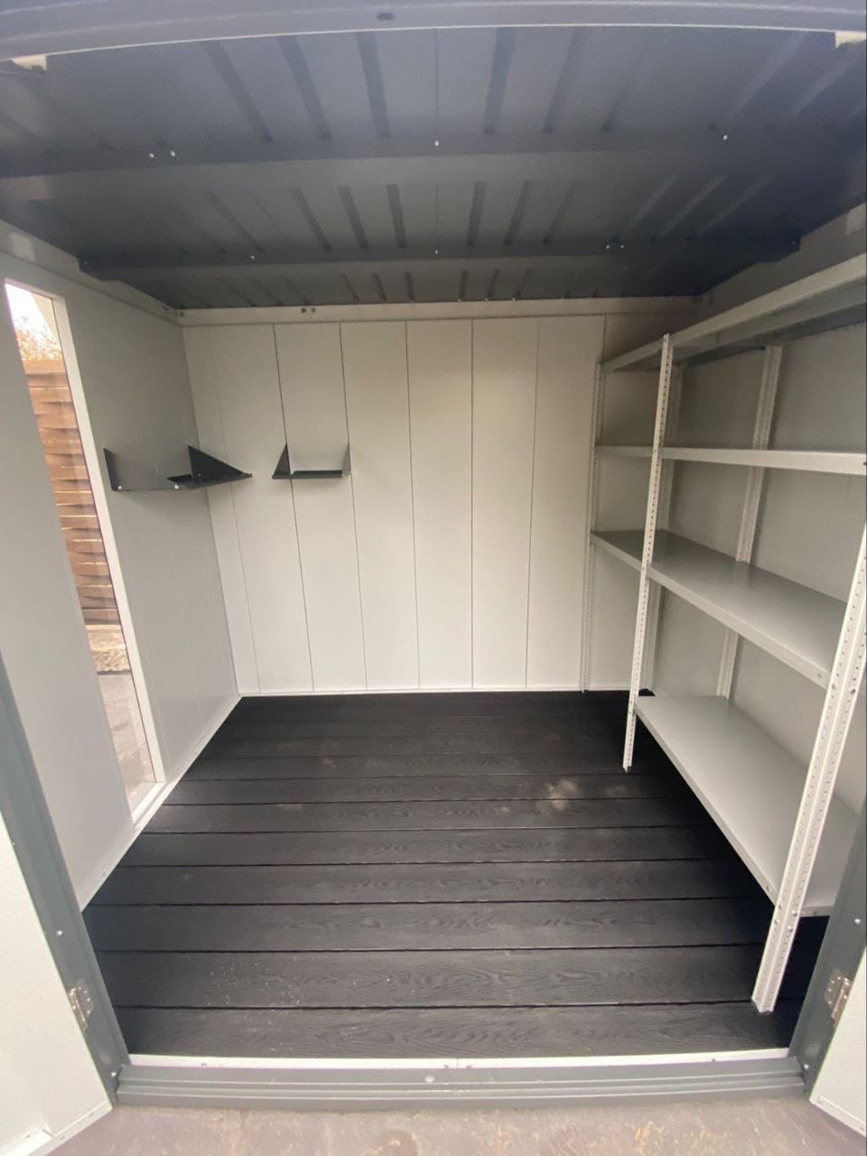 Садовая мебель на участке